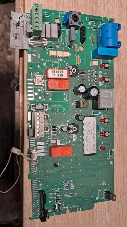 Carte électronique junkers ZWE24-4 MFAD23 S3600, Doe-het-zelf en Bouw, Verwarming en Radiatoren, Zo goed als nieuw, Cv-ketel of Combi-ketel
