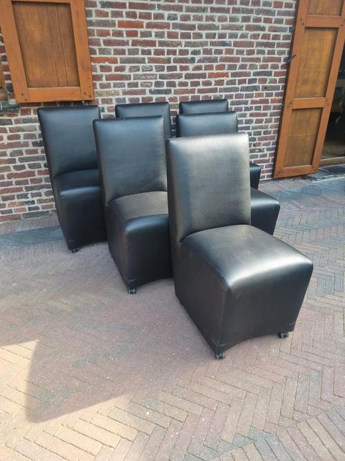 6 lederen stoelen op wieltjes (art.:138/25.3), Huis en Inrichting, Stoelen, Zo goed als nieuw, Vijf, Zes of meer stoelen, Leer