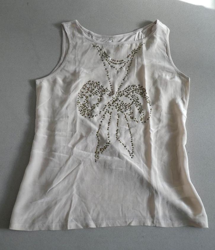 Zijden top met parels – maat: 38 – merk: Nougat Londen, Kleding | Dames, T-shirts, Zo goed als nieuw, Maat 38/40 (M), Beige, Zonder mouw