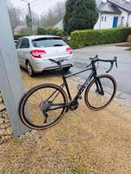 Gravel CUBE Maat M Jaar 2024