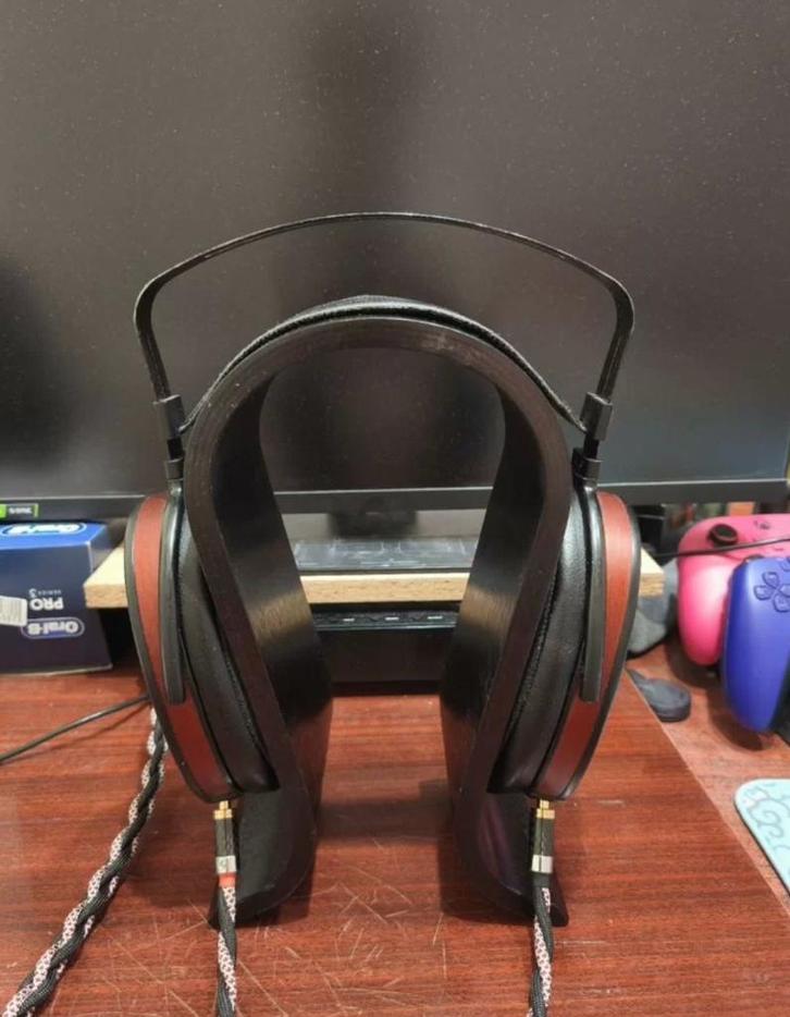 Hifiman Arya Organic, Verzamelen, Poppetjes en Figuurtjes, Zo goed als nieuw, Ophalen of Verzenden