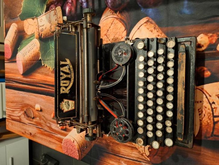 machine à écrire, Antiek en Kunst, Antiek | Overige Antiek, Ophalen