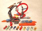 Hotwheels ensemble avec 10 voitures, Mécanique à remonter, Comme neuf, Enlèvement, Circuit