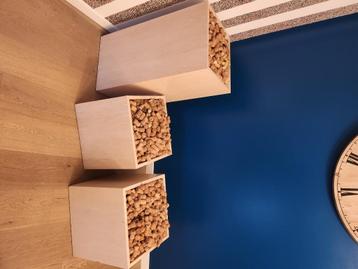 Bloembakken 3stuks. 120euro  beschikbaar voor biedingen