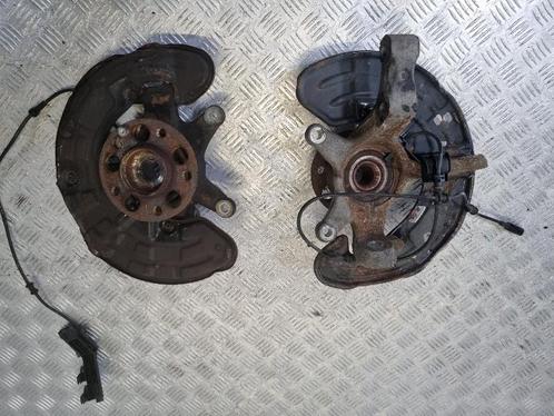 FUSEE RECHTS VOOR Mercedes-Benz A-Klasse AMG (W176), Auto-onderdelen, Ophanging en Onderstel, Mercedes-Benz, Gebruikt