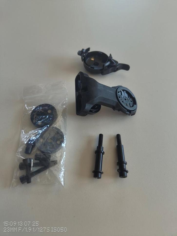 support gps vélo pour Garmin/Wahoo/Bryton - Comme neuf, Fietsen en Brommers, Fietsaccessoires | Fietscomputers, Zo goed als nieuw