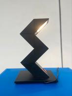 ZIGZAG LAMP BY SHUI L.D. CHAN FOR MASSIVE-ELITE, BELGIË, Huis en Inrichting, Lampen | Tafellampen, Ophalen