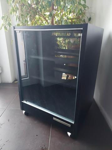 Pioneer stereomeubel / rek beschikbaar voor biedingen