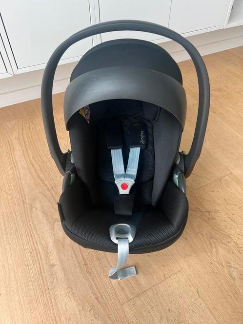 Cloud T i-Size met regenhoes, Kinderen en Baby's, Autostoeltjes, Zo goed als nieuw, Overige merken, 0 t/m 13 kg, Autogordel of Isofix
