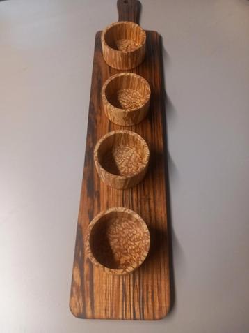 Tappasplank met potjes., Huis en Inrichting, Woonaccessoires | Dienbladen, Ophalen, Nieuw, Hout