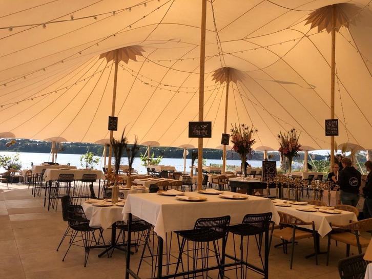 Scherp geprijsde Sailcloth tent in Ivory kleur, Hobby en Vrije tijd, Feestartikelen | Verhuur, Zo goed als nieuw, Ophalen