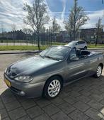 Renault Megane cabrio 1,4 benzine 5vit airco!!, 4 cilinders, Cabriolet, Leder en Stof, Elektrische ramen
