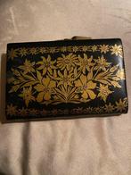 Portefeuille, Enlèvement, Noir