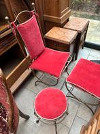 Metalen stoelen en krukje, Huis en Inrichting, Ophalen, Zo goed als nieuw