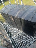 Oude deken kist, Ophalen