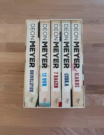 Box ‘Deon Meyer’ : 5 boeken beschikbaar voor biedingen