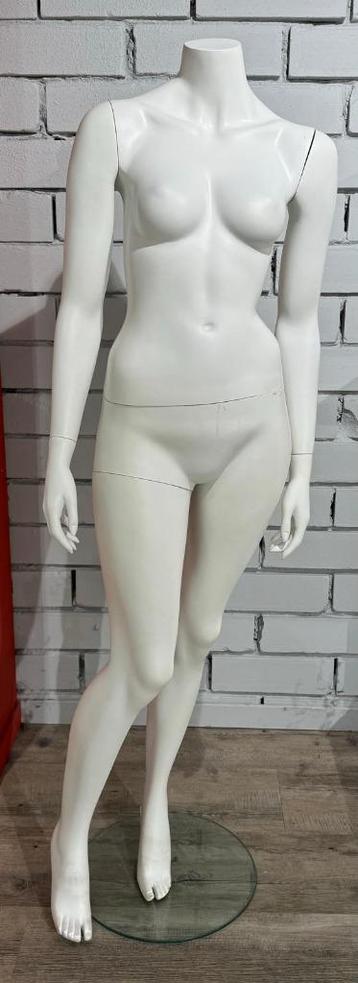 Vitrine/mannequins