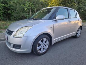 SUZUKI SWIFT 1.3i GLX CLIM//VELGEN//LEER beschikbaar voor biedingen