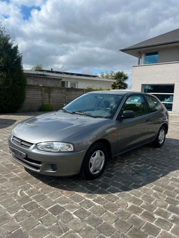 Mitsubishi colt 1.3 benzine AUTOMAAT slecht 55000km, Autos, Mitsubishi, Achat, Colt, Automatique, 55 kW