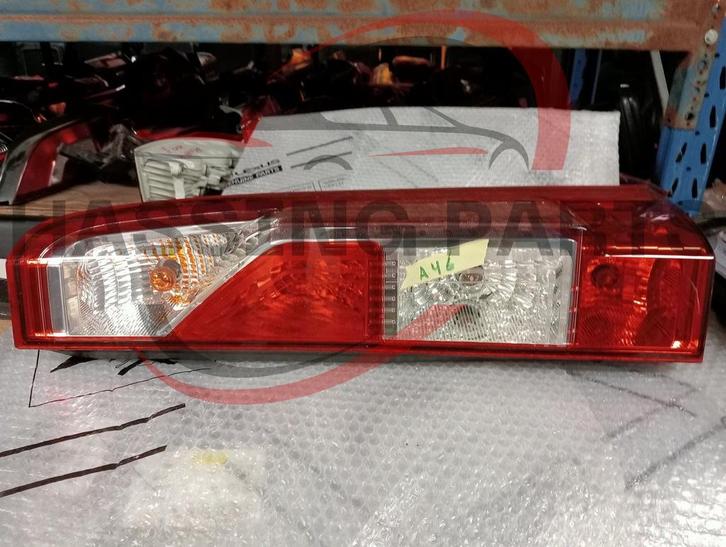 Achterlicht Renault Master Opel Nissan  265500023R, Auto-onderdelen, Verlichting, Renault, Gebruikt, Ophalen of Verzenden