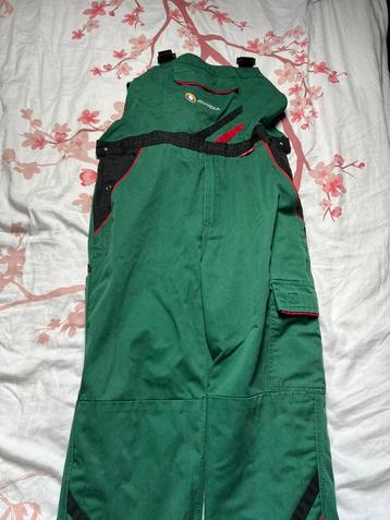 Praktijk kleding kogeka beschikbaar voor biedingen