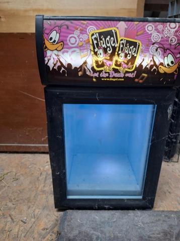 Flugel mini frigo beschikbaar voor biedingen