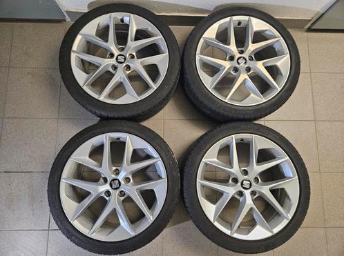 Seat leon cupra fr velgen met zomerbanden origineel 18inch, Auto-onderdelen, Banden en Velgen, Banden en Velgen, Zomerbanden, Ophalen