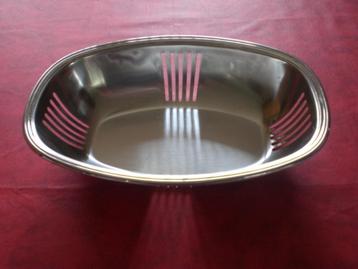 Plat inox à pain 18%. 25 X 18 X 6 cm  Vintage beschikbaar voor biedingen