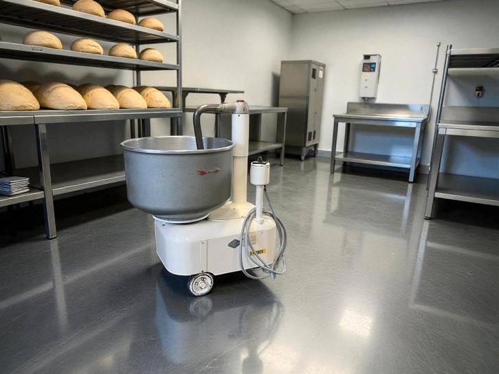 Professionele armkneder 80 liter, Electroménager, Mélangeurs de cuisine, Utilisé, Enlèvement