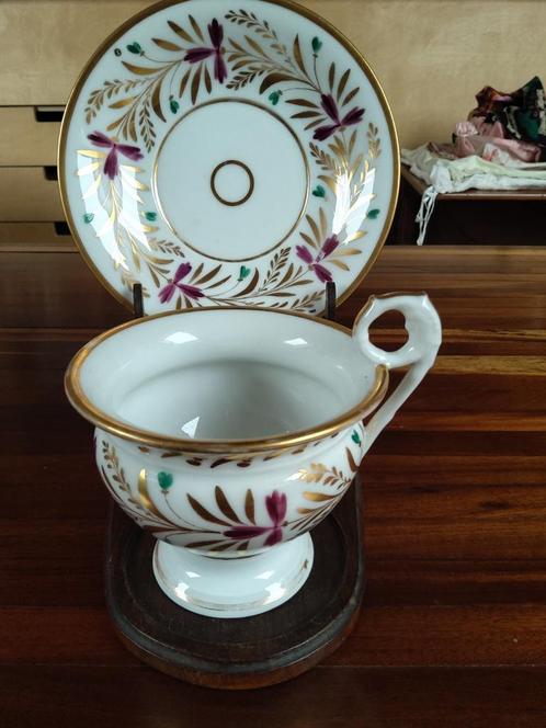 Tasse à chocolat en porcelaine de Paris Louis Philippe XIXe, Antiquités & Art, Antiquités | Services (vaisselle) pièces, Enlèvement ou Envoi