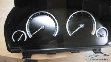 Tellerklok half digitaal  BMW 5-serie  7-serie en X3  (S6WAA beschikbaar voor biedingen