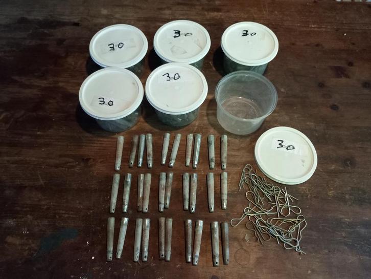 TRUSSPINNEN +SAFETIES, Musique & Instruments, Lumières & Lasers, Utilisé, Autres types, Enlèvement ou Envoi