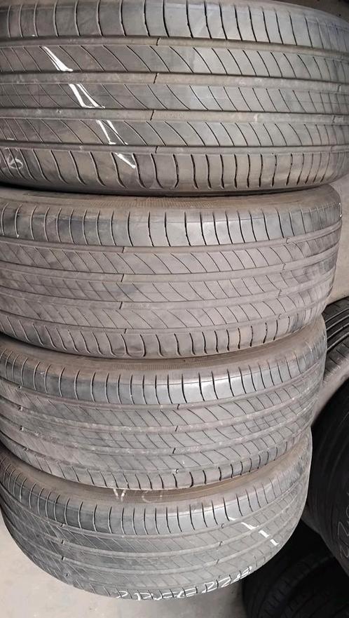 2255518 225/55/18 225/55r18, Auto diversen, Autosport-onderdelen, Zo goed als nieuw, Ophalen