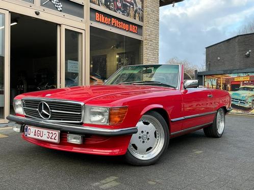 MERCEDES SL 560, Auto's, Oldtimers, Bedrijf, Te koop, Centrale vergrendeling, Elektrische ramen, Lichtmetalen velgen, Radio, Mercedes-Benz