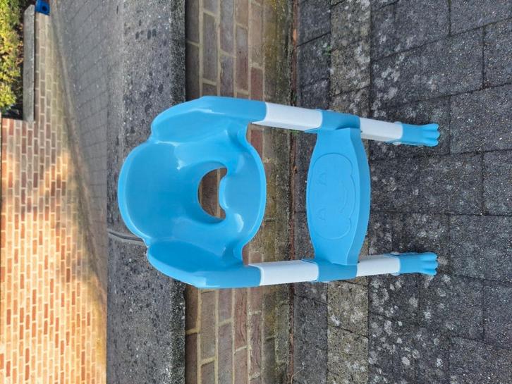 WC verkleiner met trap, Kinderen en Baby's, Overige Kinderen en Baby's, Zo goed als nieuw, Ophalen