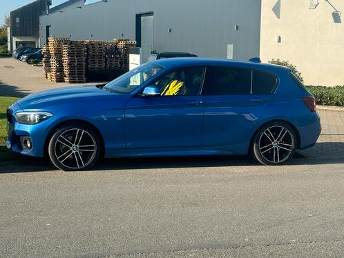 BMW série 116d 2018 kit M, Autos, BMW, Particulier, Série 1, Diesel, Berline, 5 portes, Boîte manuelle, Bleu, Noir, Cuir, Propulsion arrière