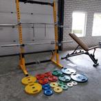 Powertec squat rack +bankje + Olympische Gewichten +barbells, Ophalen, Zo goed als nieuw
