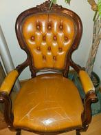 Antieke stoelen 2x chesterfield, Ophalen