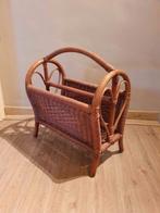 Krantenhouder van rotan, Huis en Inrichting, Ophalen