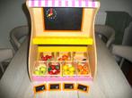 Houten winkeltje met fruit in mandjes, Kinderen en Baby's, Speelgoed | Houten speelgoed, Ophalen of Verzenden, Zo goed als nieuw
