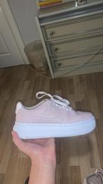 Nike schoenen roze (Maat 40), Ophalen, Nike, Zo goed als nieuw, Sneakers