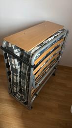 Logeerbed/klapbed opvouwbaar met matras, Ophalen, Eenpersoons, Zo goed als nieuw, 80 cm
