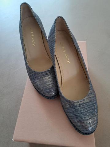  Te koop: Prachtige lichtblauwe modieuze trenza schoenen 