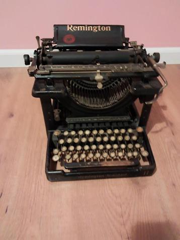 Antieke typemachine, Enlèvement