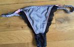 String met stipjes maat M, Ophalen of Verzenden, String