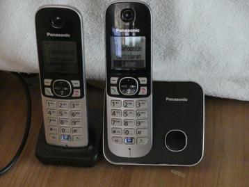 Duo telefoon beschikbaar voor biedingen