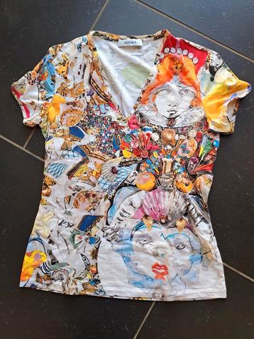 T-shirt Versace beschikbaar voor biedingen