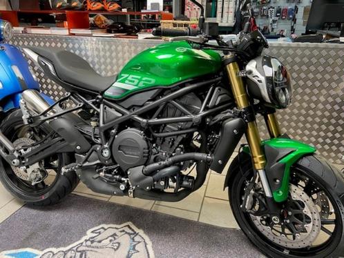 BENELLI 752S GLANZEND GROEN TE KOOP, Motoren, Motoren | Benelli, Bedrijf, Naked bike, meer dan 35 kW, 2 cilinders, ABS, Ophalen