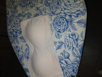 xl- strapless b.h cupmaat B . kleur huidskleur beschikbaar voor biedingen