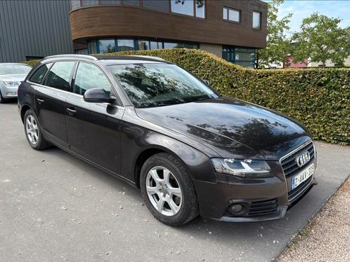 Audi A4 2.0Tdi 168000 km gekeurd voor verkoop voll boekje, Auto's, Audi, Bedrijf, A4, Leder, Ophalen